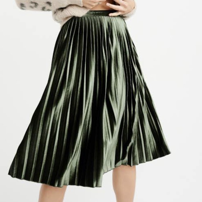 Chân Váy Nhung Xếp Ly Màu Ô Liu / Ô Liu Sẫm Màu S-L (L6X3) Cao Cấp / MAYUNG PLISKET / GRADE A / FIT TO XXL R771 771 Váy Công Sở Nữ