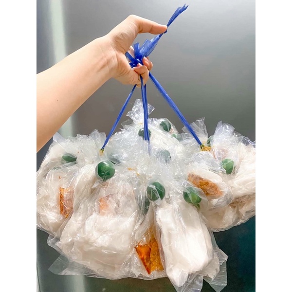 Xâu 10 bịch bánh tráng sate vò