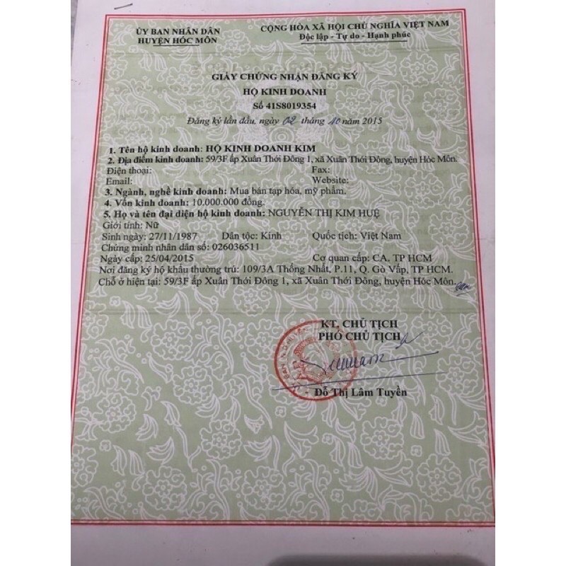 Kem Vitamin E Thái Lan nắp xanh 200g