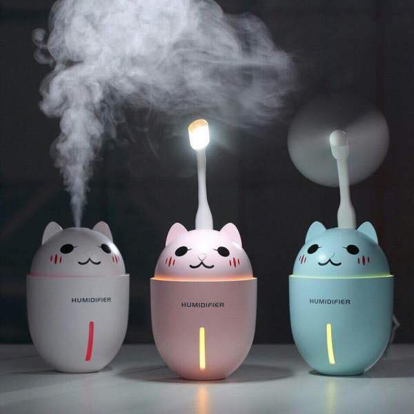 MÁY PHUN SƯƠNG TẠO ẨM GẤU KIÊM QUẠT MINI ĐÈN LED 3 IN 1