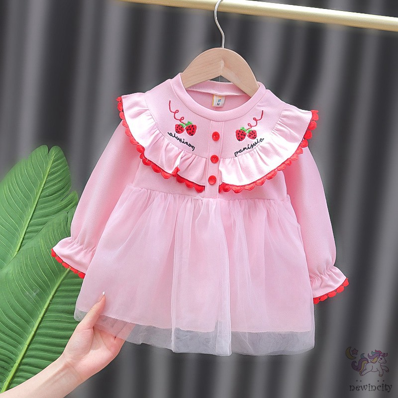 Đầm Dài Tay Thêu Hình Quả Dâu Dễ Thương Cho Bé