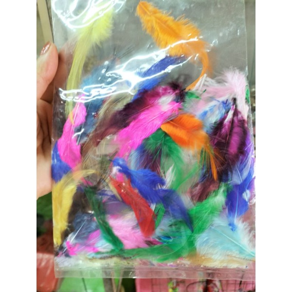 Bịch 60 cái lông gà nhân tạo đủ màu 2.5*9cm làm handmade