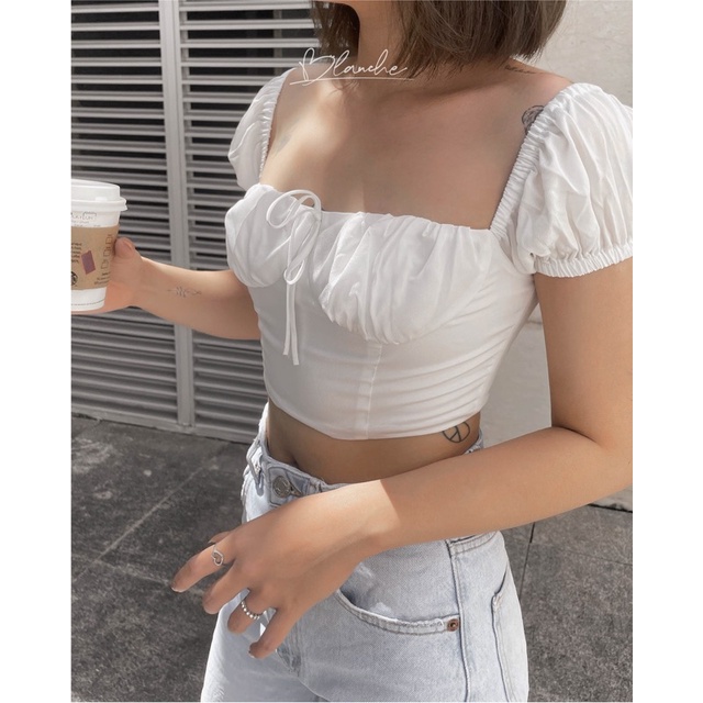 Áo croptop Bliss Top trắng nhún & nút bọc vintage, Áo croptop tay phồng