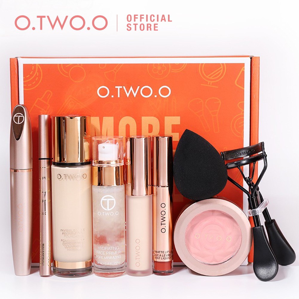 O.TWO.O Makeup Set 600g