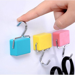 Super strong magnet hanger
