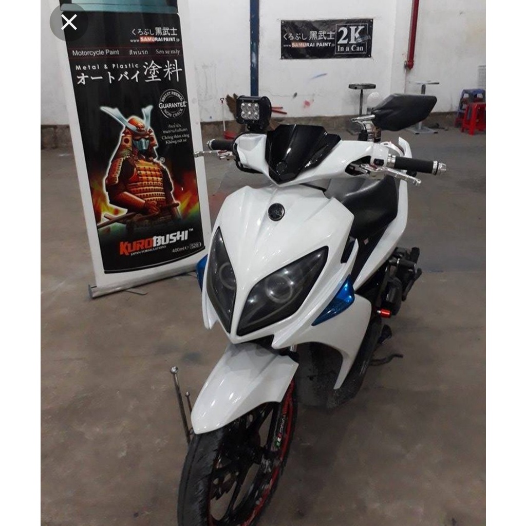 CHAI SƠN SAMURAI SƠN XỊT MÀU TRẮNG MÃ MÀU 102 400ML TỪ NHẬT BẢN