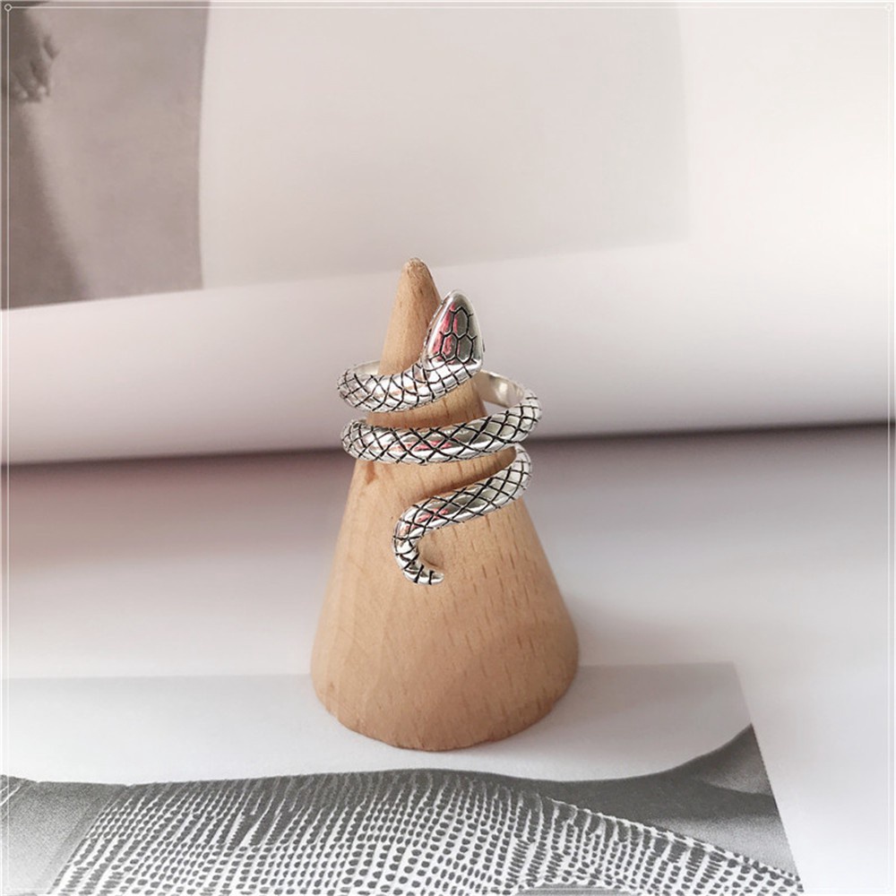 Nhẫn Dạng Hở Hình Rắn Đính Đá Sang Trọng Cho Nữ