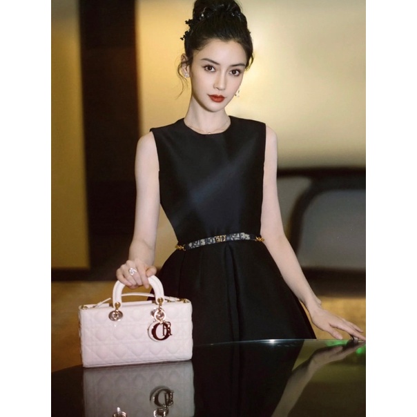 Đầm sát nách dáng xoè bồng thương hiệu Dior CD cao cấp