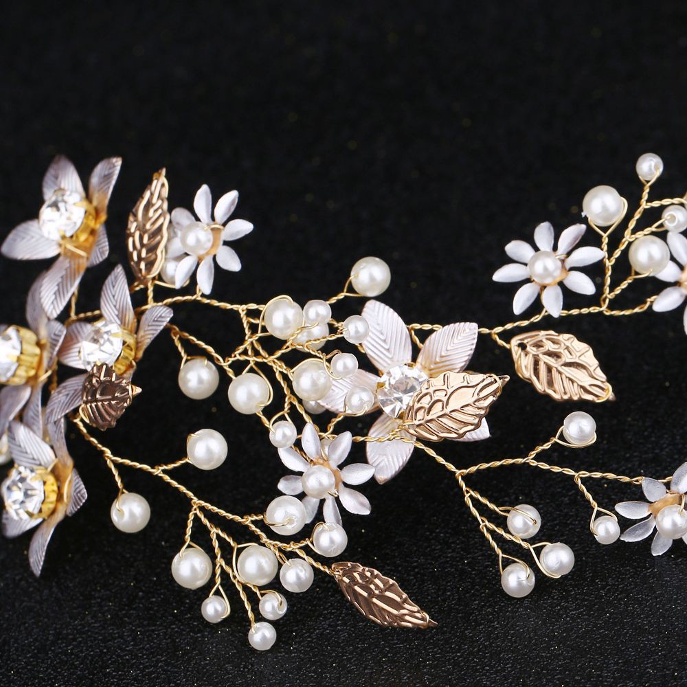 Vòng hoa đội đầu cô dâu đính hạt giả ngọc trai