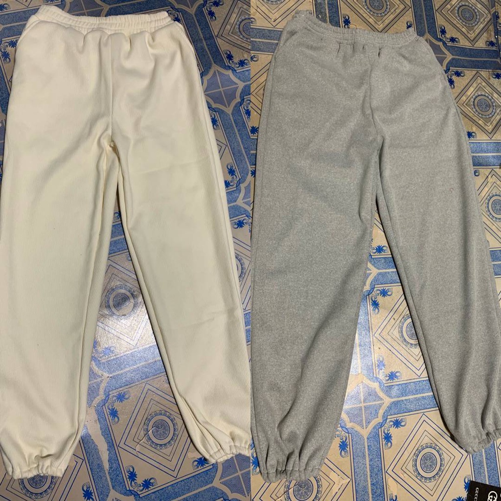Quần jogger nỉ nữ ống rộng pass 2hand màu kem