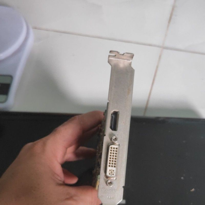 card màn hình dell HD 8490 | BigBuy360 - bigbuy360.vn