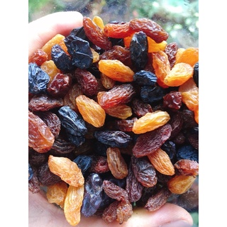 1KG Nho khô mix màu Tân Cương
