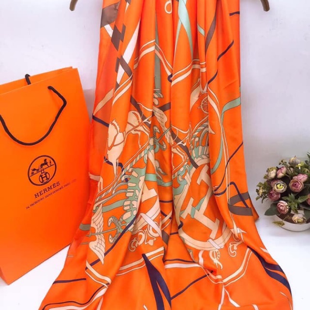 Khăn lụa cao cấp