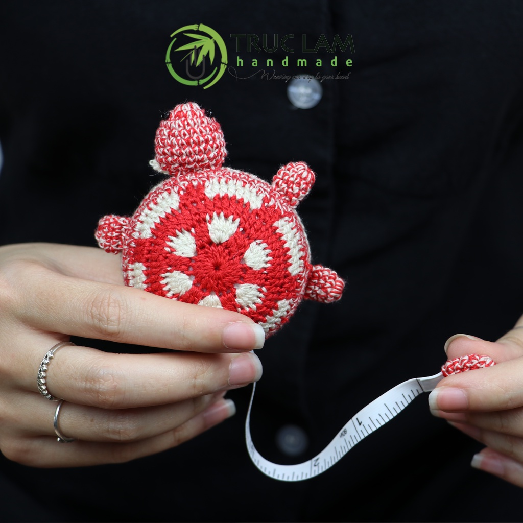 Thước Dây Cuộn Mini Rút Tự Động Đan Len Nhiều Màu Sắc Hình Các con Vật Trúc Lâm Handmade