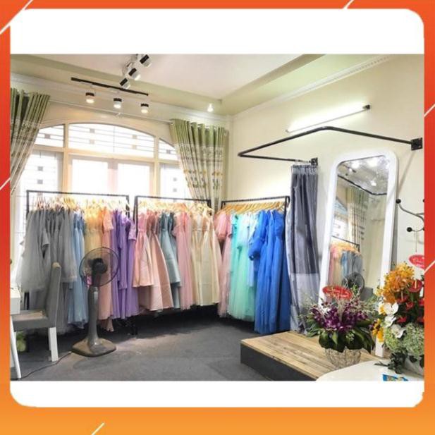 khung thử đồ U,quây rèm che shop thời trang