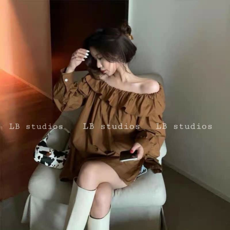 Đây em trả ảnh sàn em áo trễ vai . Xẻ tà này nhá