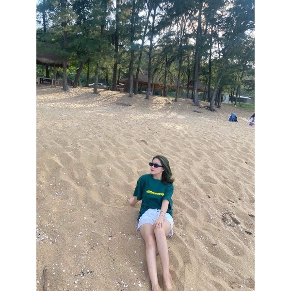 Áo thun xanh lá form rộng unisex althewayup GODMOTHER