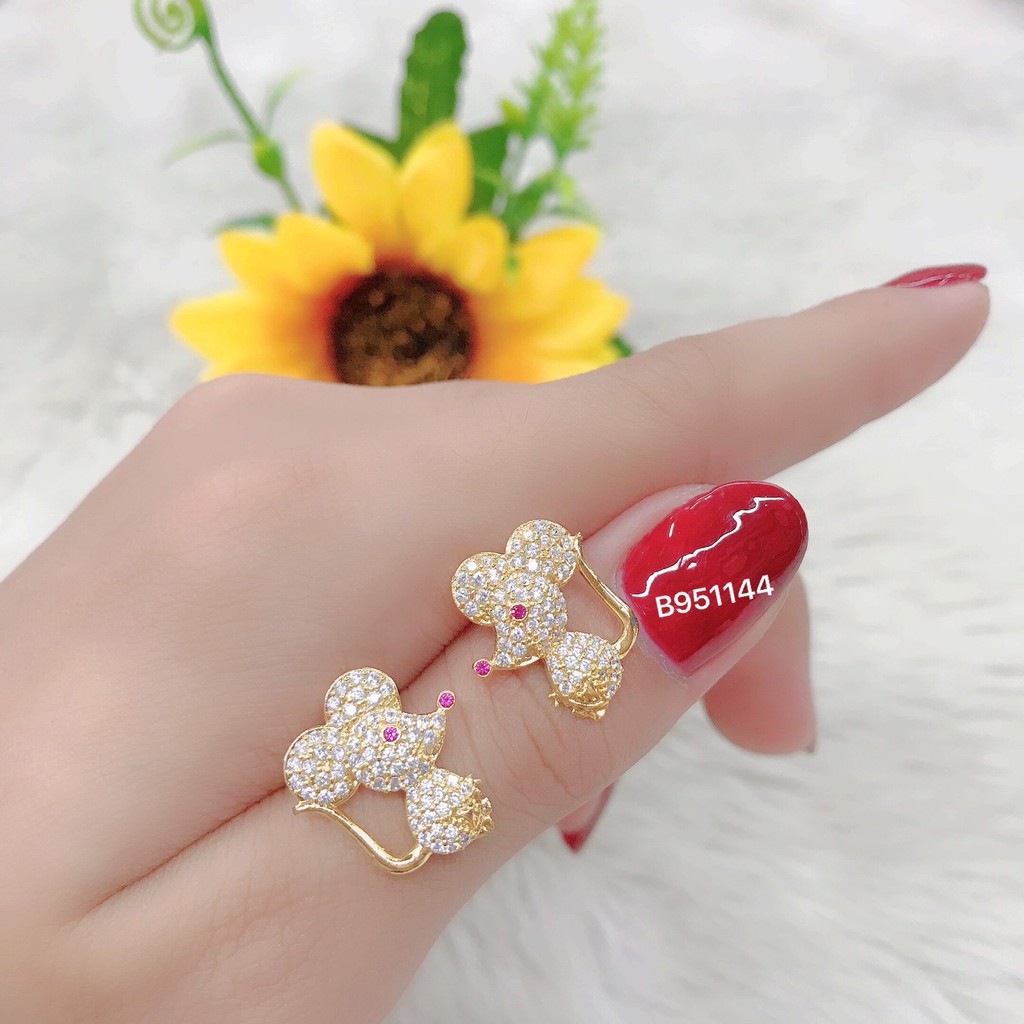 Bông tai nữ họa tiết chú chuột đính đá trắng UHA , chuôi cài chắc chắn, kiểu dáng hiện đại, thu hút, sang trọng