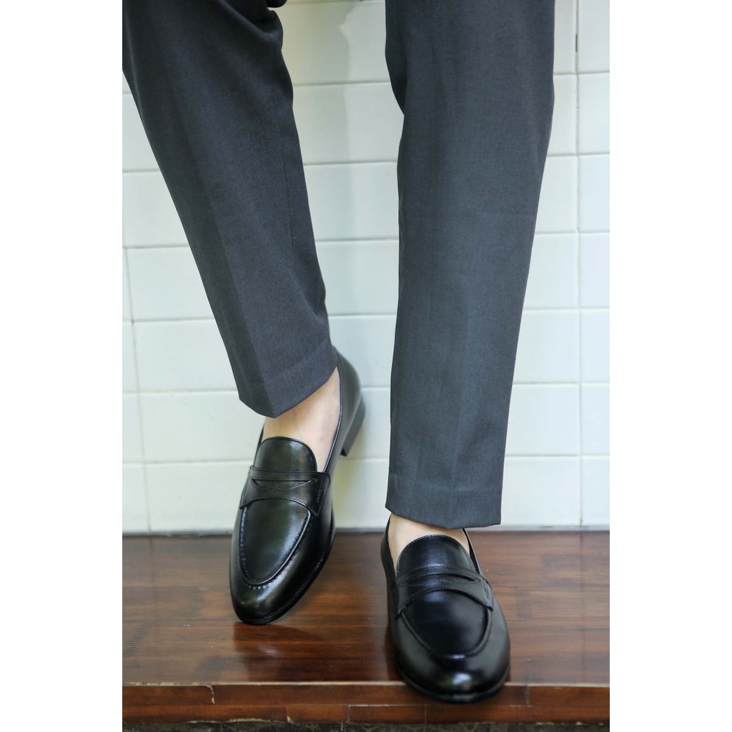 Giày Lười Loafer nam Đai Cánh Dơi da bò nguyên tấm Toroshoes Mã M675 Màu Đen