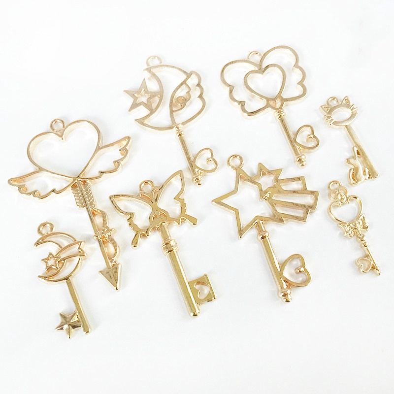 Set 2 Móc Khóa Khung Kim Loại Hình Chìa Khóa/Mặt Trăng/Ngôi Sao Độc Đáo