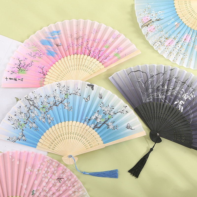 Quạt cổ trang trung quốc Quạt vải lụa thân tre cổ trang cách Trung hoa, dùng làm quà tặng quạt múa sự kiện