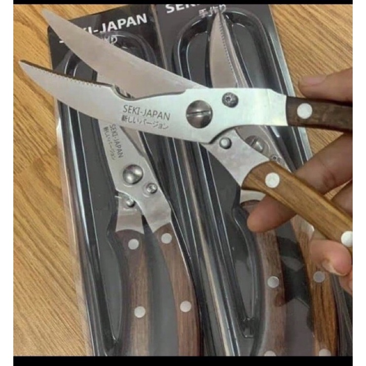 Kéo Cắt Gà Vịt Cán Gỗ Seki Japan-9282 Siêu Bền, Chống Gỉ, Sạch Sẽ, Tiện Lợi