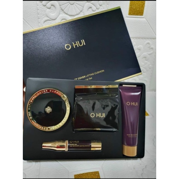Set phấn nước Ohui đen Ultimate Cover Cushion Moisture Hàn Quốc