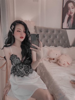 SET ĐỒ NGỦ ÁO CHOÀNG LỤA