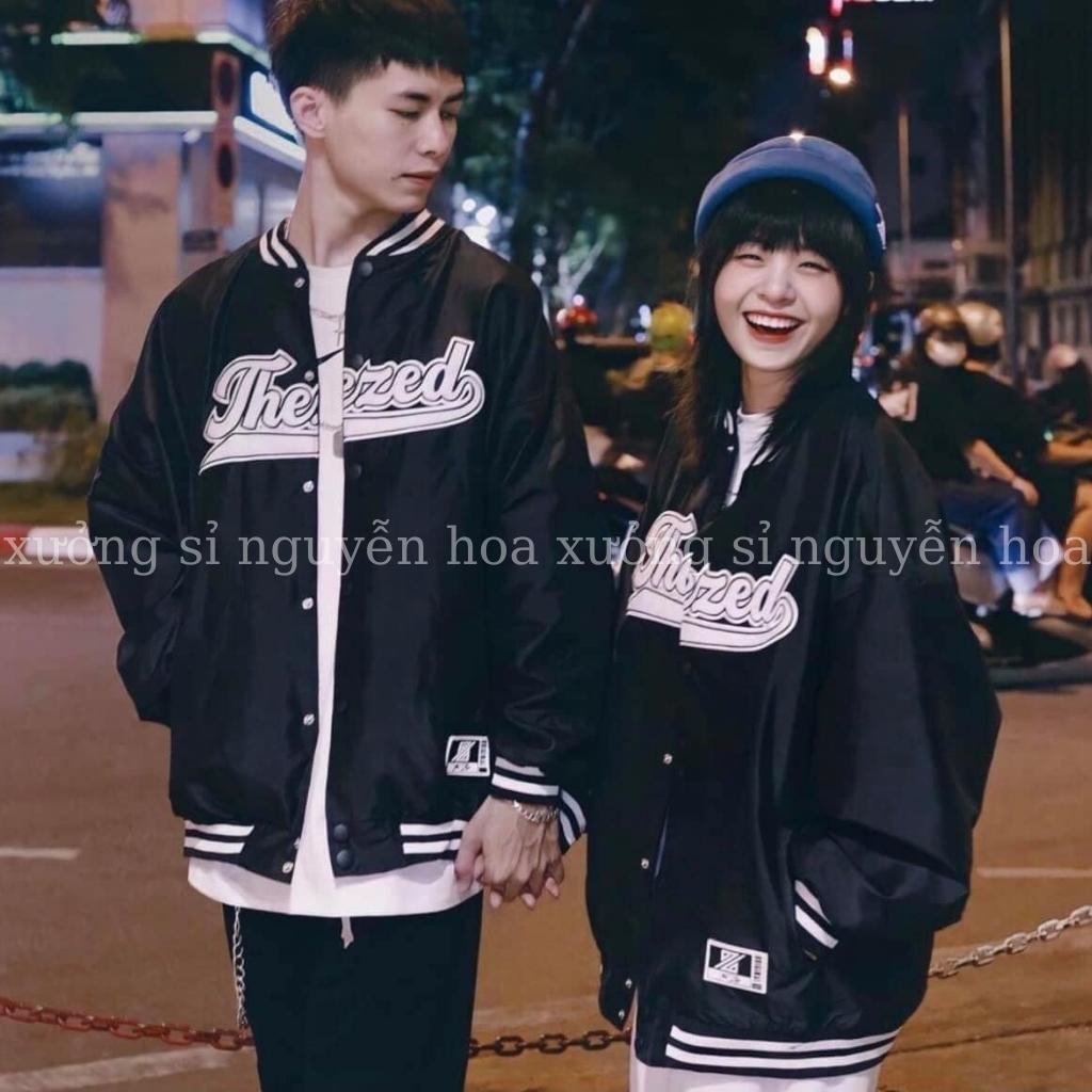 Áo bomber  áo khoác gió 2 lớp in chữ THEZED form dáng rộng unisex nam nữ mặc được màu đen basix phong cách hàng quốc