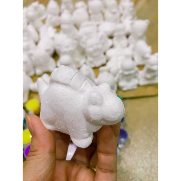 50 tượng tô màu 4-5cm + 4 vỉ màu + 4 cọ + 2 khay _ Dikids shop