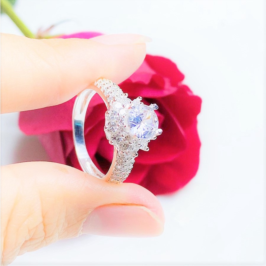 Nhẫn bạc nữ mặt hoa sen đính đá li to, Nhẫn nữ bạc ta cao cấp - Trang sức bạc Evasilver