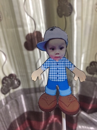 Cắm bánh chibi cho bé