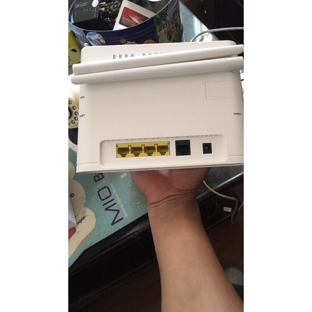 Bộ phát wifi từ sim 3g/4g Zte R9 Truy cập 32 thiết bị, 4 cổng lan ra.