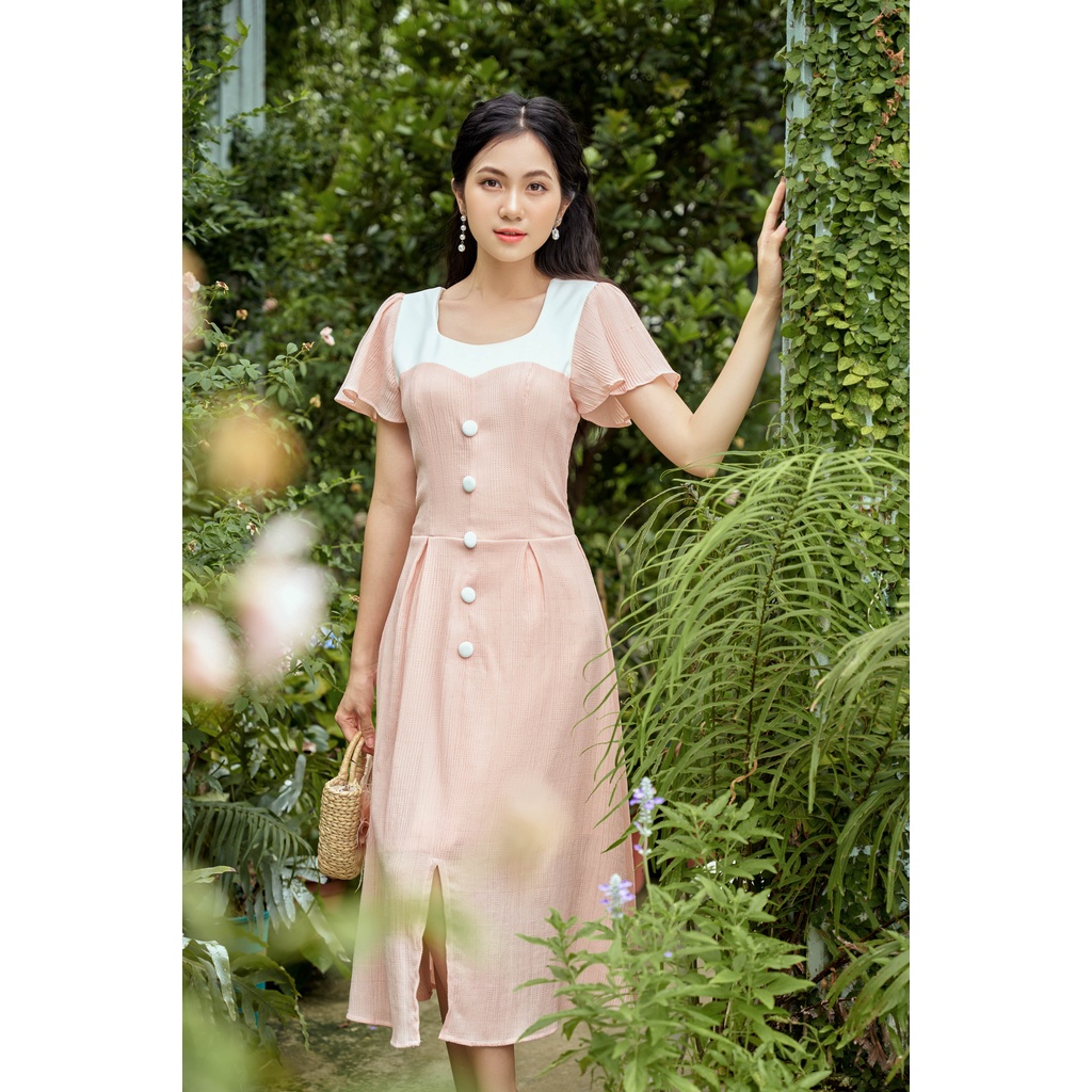 Váy thiết kế cổ vuông tay bồng viền trắng chất xốp YV16 YAME