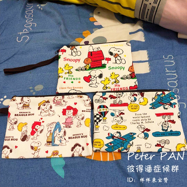 Túi Đựng Mỹ Phẩm Du Lịch Bằng Vải Canvas Có Khóa Kéo In Hình Snoopy Dành Cho Nữ