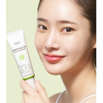Kem chống nắng bảo vệ da Dr.G Green Mild Up Sun Essence SPF50+ PA++++ 50ml