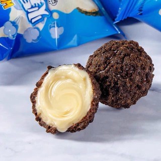 BÁNH SOCOLA OREO NHÂN KEM TAN CHẢY ( loại xô hot tiktok 118gram)
