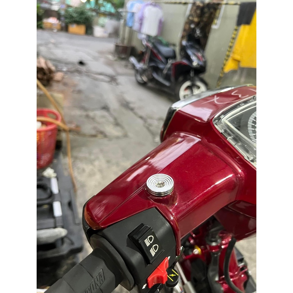 (1 con) Ốc chân kiếng inox mẫu thái 10 ly cho mọi loại xe