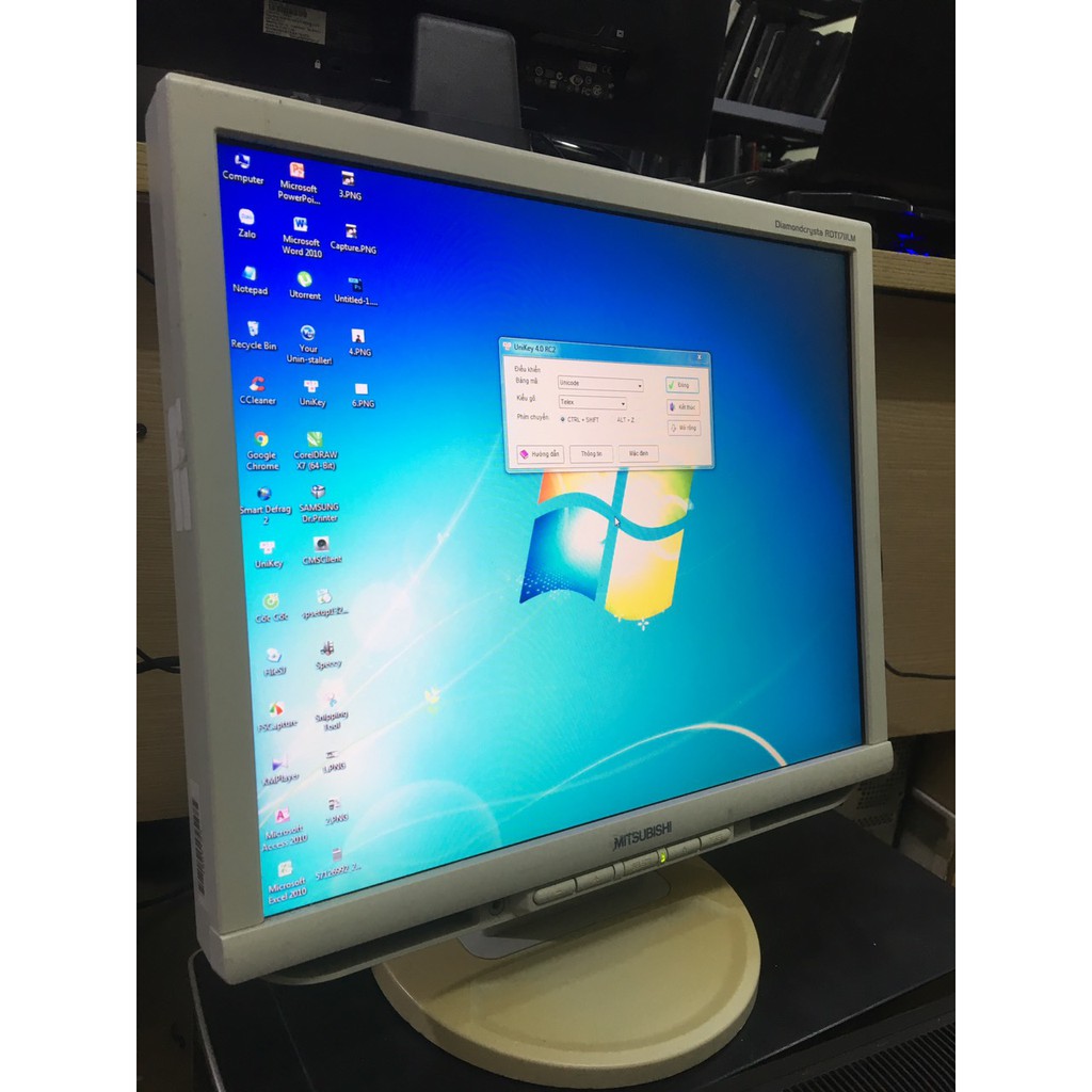 Màn hình Misubishi 17in nguyên bản thanh lý văn phòng | BigBuy360 - bigbuy360.vn