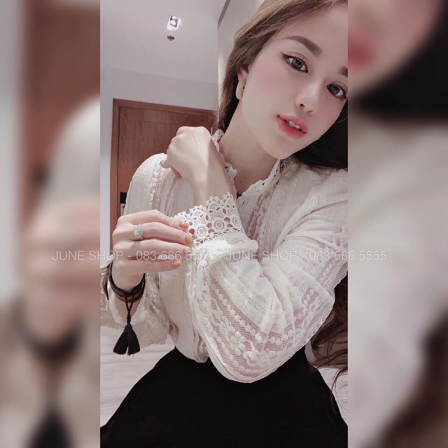 Áo sơ mi phối ren