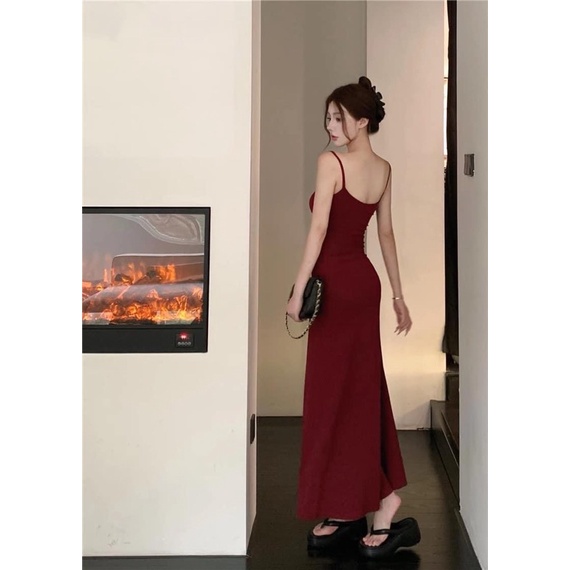 Đầm Body Hai Dây Dáng Đuôi A Siêu Tôn Dáng