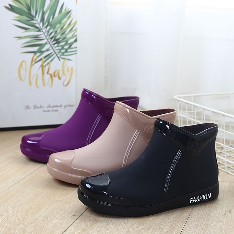 Ủng đi mưa cổ ngắn chống trượt chống thấm nước thời trang cho nữ