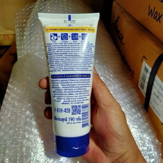SỮA RỬA MẶT VITAMIN E, THÁI LAN