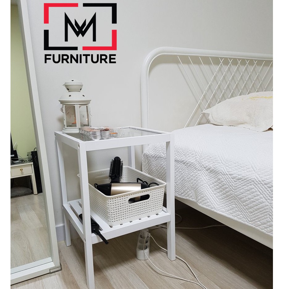 Kệ trang trí đầu giường đa năng hình vuông mặt kính màu trắng - MW FURNITURE - Nội thất trang trí