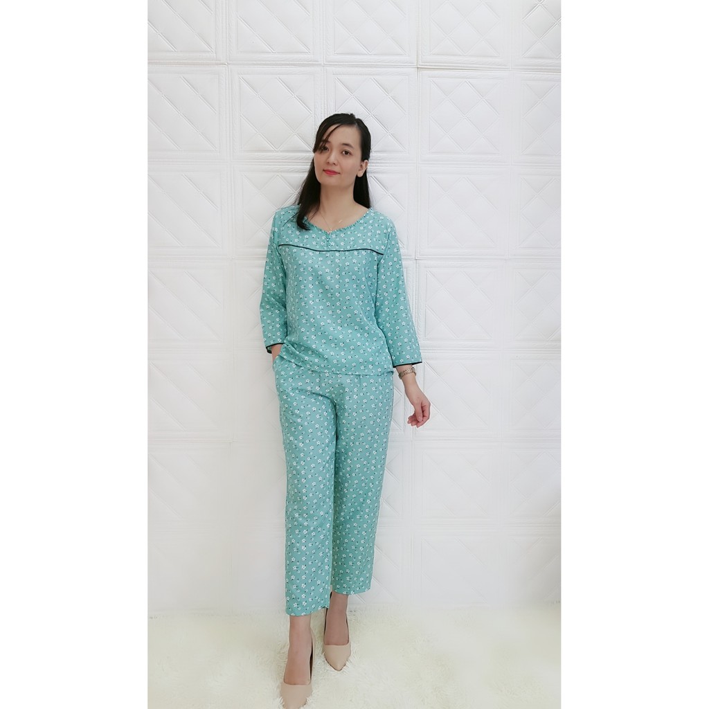 Đồ bộ Pijama quần dài áo phối tay lửng lụa kate họa tiết hoa năm bông