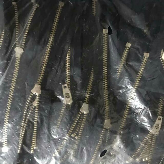 Khóa lệ các màu