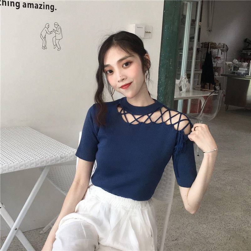 Áo Thun Nữ Ngắn Tay Cổ Tròn Khoét Vai Thời Trang Hàn