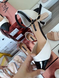 Giầy lẻ