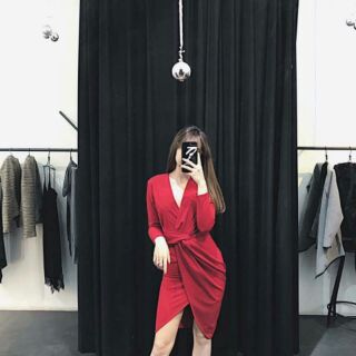 Body xoắn eo kèm hình thật