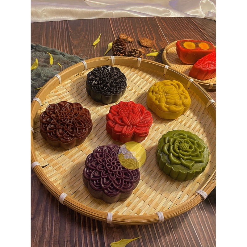 BÁNH TRUNG THU HANDMADE 150g NGŨ SẮC NHIỀU MÀU